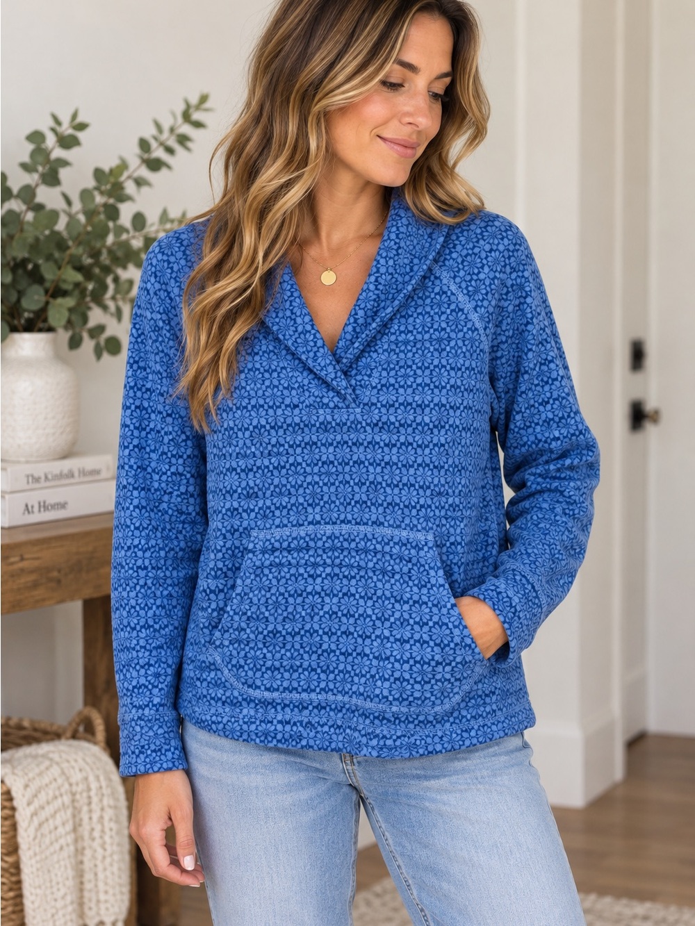 L.L.Bean Petite M Blue Floral Fleece Pullover Kangaroo Pocket